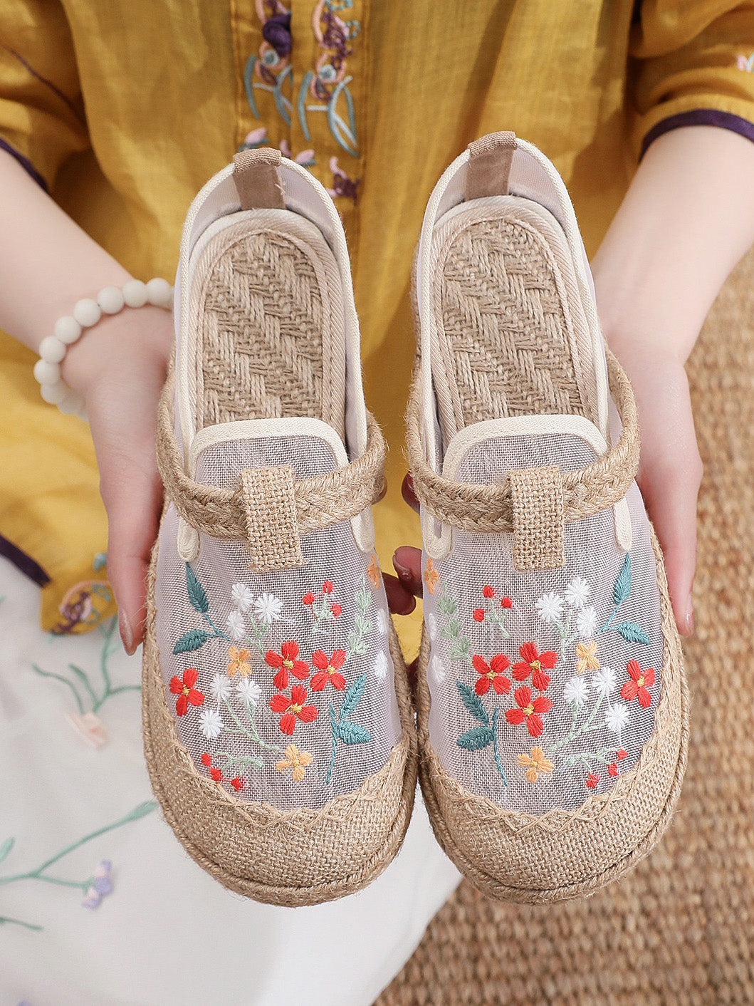 å¥³å¼æ°æé¢¨è±ååºç¹¡äºéº»é