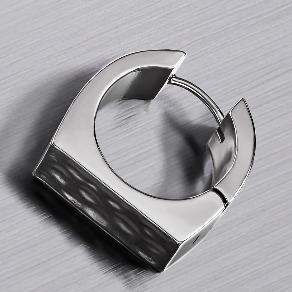 MODERN HOOP EARRINGS
